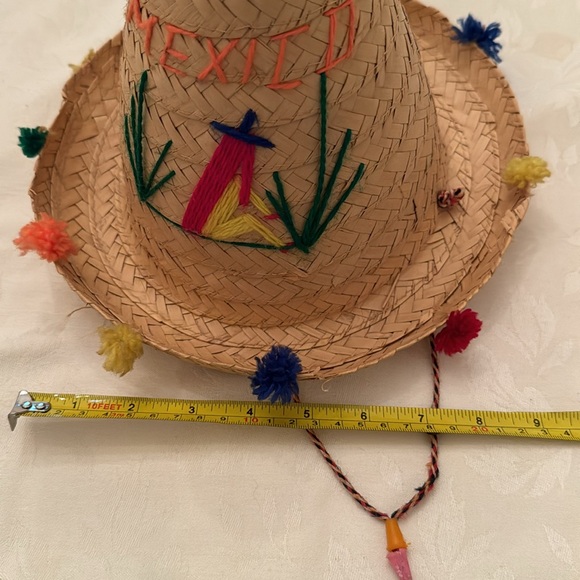 Clown or festival costume - 3 Pom poms on the front child size w/straw hat (mlb) - Picture 7 of 16